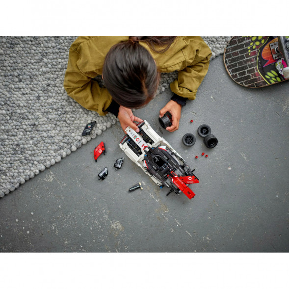 Конструктор LEGO Technic 42137 Formula E Porsche 99X Electric в Петрозаводске