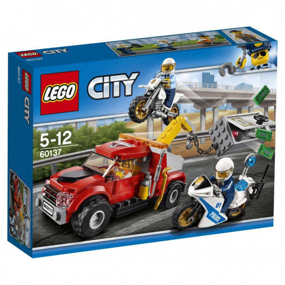 Конструктор LEGO City Police 60137 Побег на буксировщике в Петрозаводске