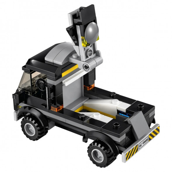 Конструктор LEGO Super Heroes 76032 Погоня на Квинджете Мстителей в Петрозаводске