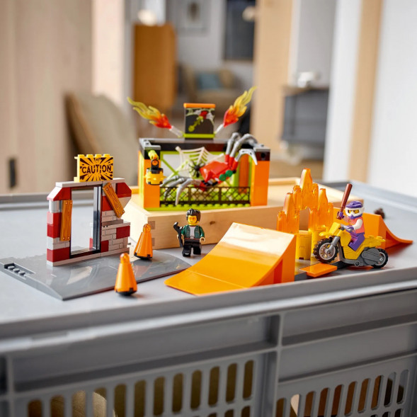 Конструктор LEGO City 60293 Парк каскадёров в Петрозаводске